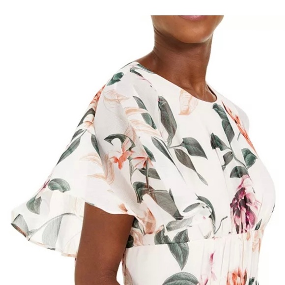 Calvin Klein - Picture 4 of 10